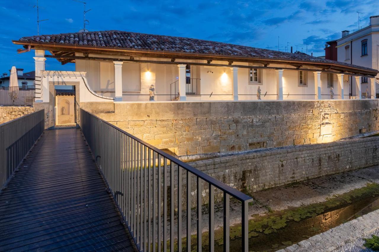 Casa Vacanze Alle Mura ชิวีดาเล เดล ฟรีอูลี ภายนอก รูปภาพ