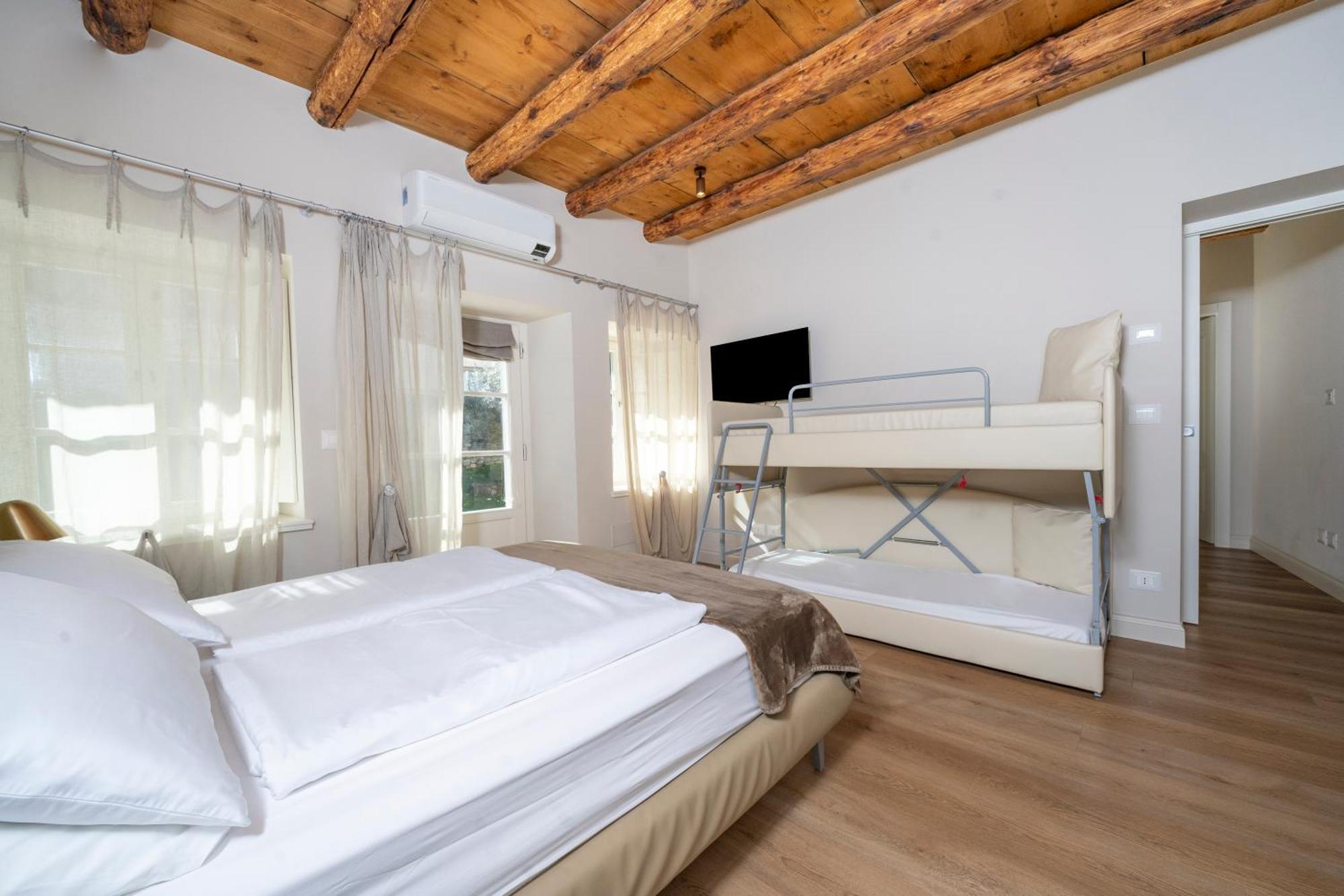 Casa Vacanze Alle Mura ชิวีดาเล เดล ฟรีอูลี ภายนอก รูปภาพ