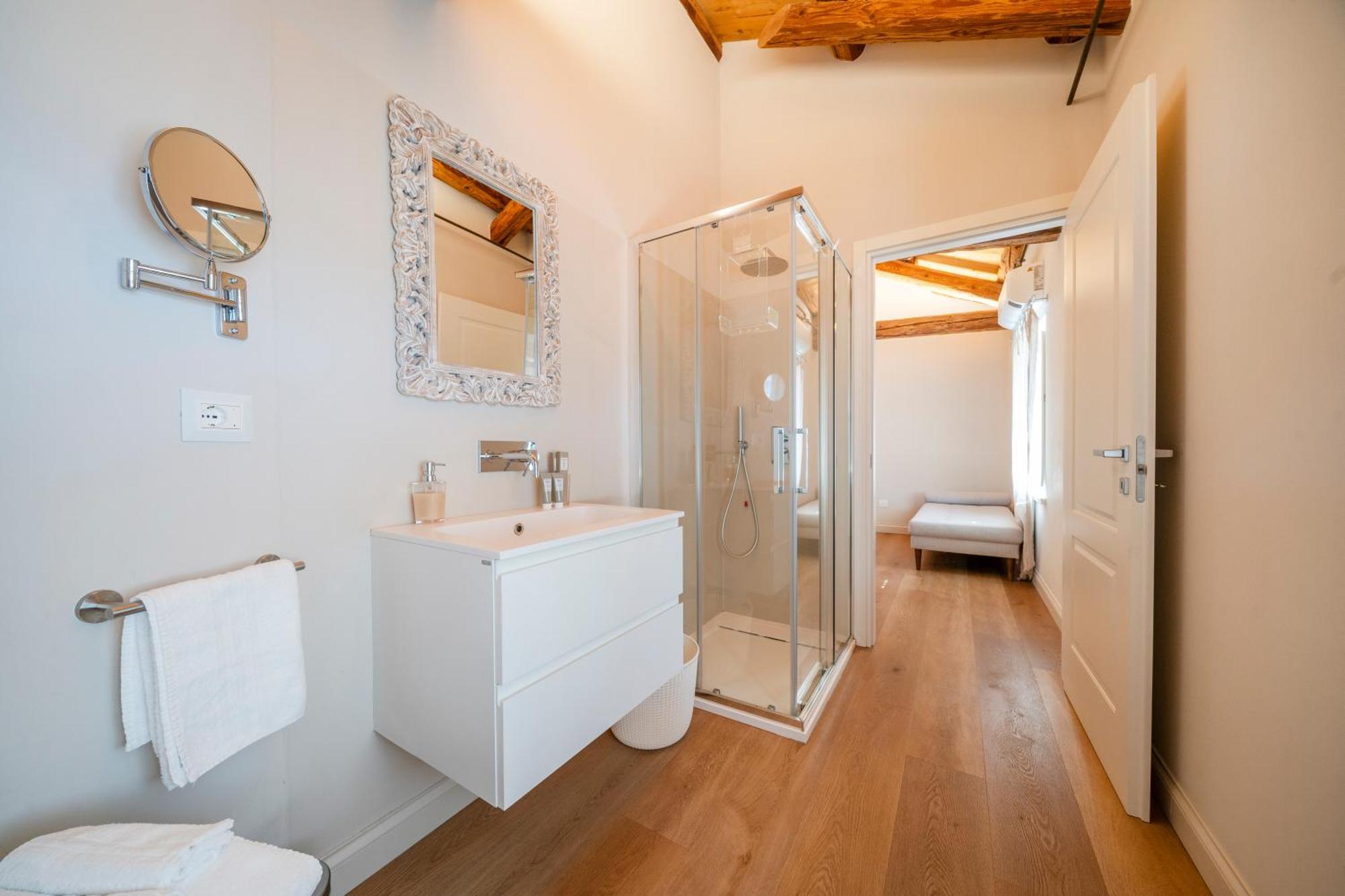 Casa Vacanze Alle Mura ชิวีดาเล เดล ฟรีอูลี ภายนอก รูปภาพ