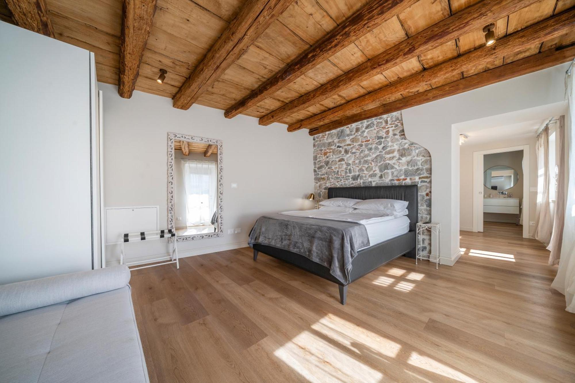 Casa Vacanze Alle Mura ชิวีดาเล เดล ฟรีอูลี ภายนอก รูปภาพ