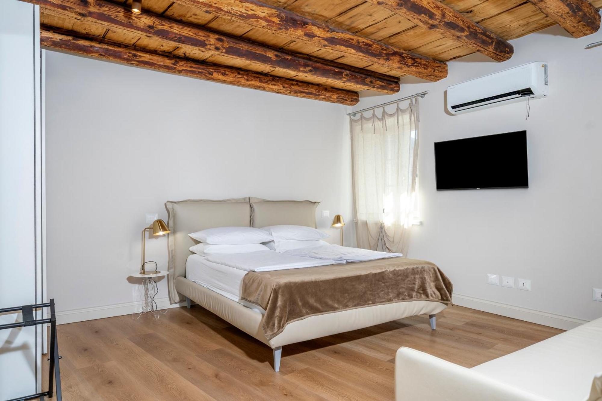 Casa Vacanze Alle Mura ชิวีดาเล เดล ฟรีอูลี ภายนอก รูปภาพ